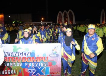 Barisan Kontingen KONI Dompu Tampil Spektakuler di Pembukaan Porprov XI NTB