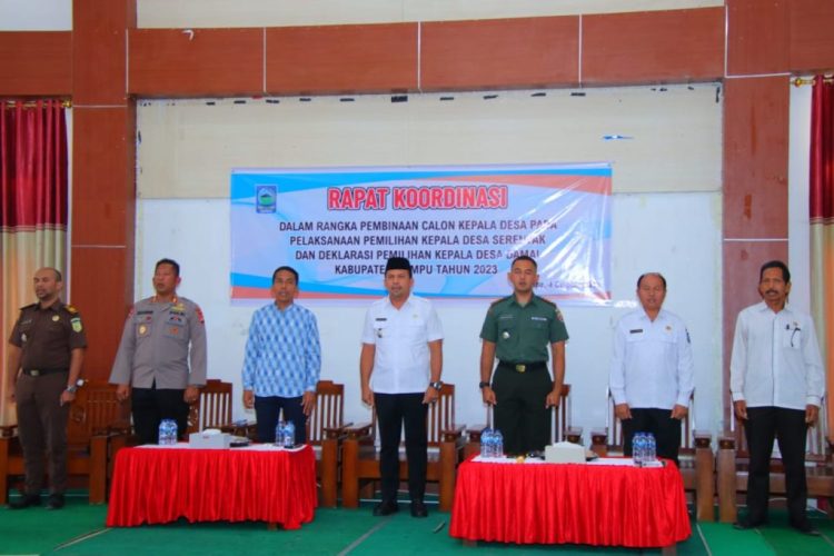 Bupati AKJ Pimpin Acara Pembinaan dan Deklarasi Damai Cakades Pilkades Serentak Tahun 2023   