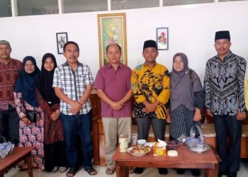 Sekda Dompu Lepas Kontingen STQ Nasional Ke-XXVII Tahun 2023