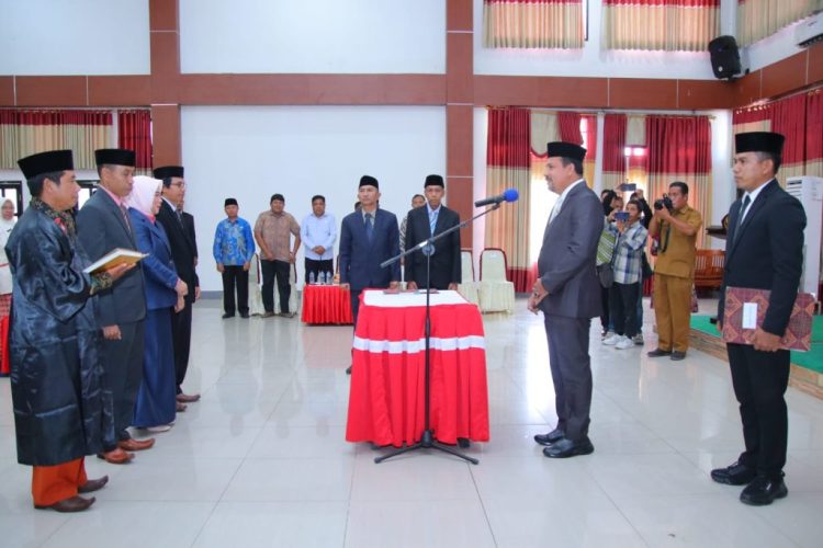 Bupati Lantik Tiga Pejabat Tinggi Pratama   