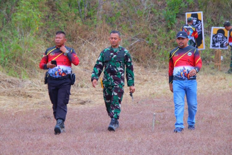Peningkatan Kapasitas, Bupati Dompu , Forkopimda dan Polhut Ikuti Latihan Menembak