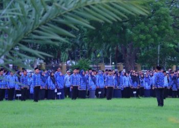 Bupati Dompu Pimpin Apel Koordinasi Perdana Tahun 2024   