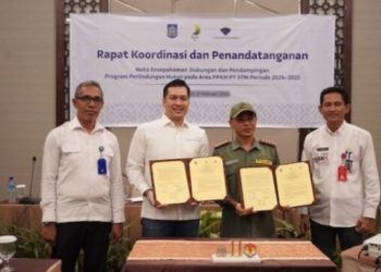 Komit Lindungi Hutan, PT STM dan DLHK NTB Teken MoU