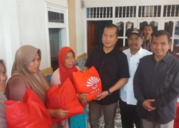 Gandeng INTI NTB, Lalu Iqbal Turun Langsung Bantu Korban Banjir Sumbawa