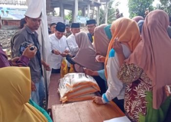 Pasar Murah di Kecamatan Hu,u 1.5 ton Beras Habis Terjual