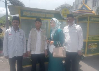 ‎BAZNAS Dompu Salurkan 43 Unit Rombong untuk Pelaku UMKM, Bantu Perbaikan 51 Rumah Tidak Layak Huni  ‎