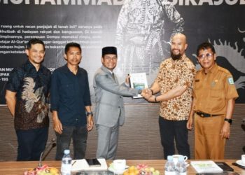 ‎Di Tengah Fiskal Seret, Bupati Dompu Pasang Harapan Besar pada Tambang Hu’u  ‎