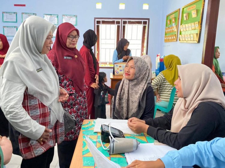 Gebrak DPPKB Dompu 2026, Pelayanan KB Gratis Sasar Wilayah Prioritas…(1)  ‎